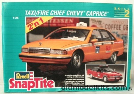 Revell 1/25 1993 Chevrolet Caprice Taxi/Fire Chief, 6294 plastic model kit